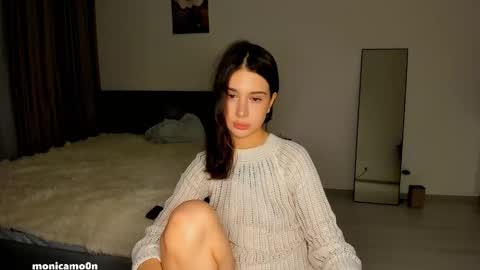 Snapshot of ssash1mii chatting on 12/05/24, 04:12 Hey guys i miss you so much online show from 12/05/24, 04:12