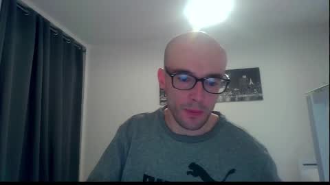 Snapshot of ssenzo chatting on 12/07/24, 07:38 ssenzo online show from 12/07/24, 07:38