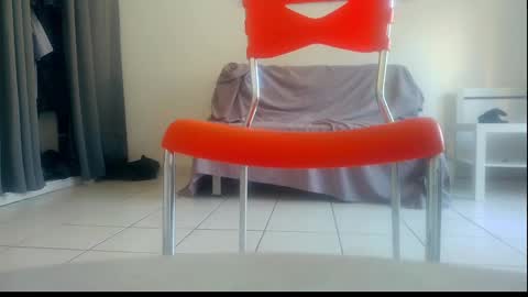 Snapshot of ssenzo chatting on 12/26/24, 12:16 ssenzo online show from 12/26/24, 12:16