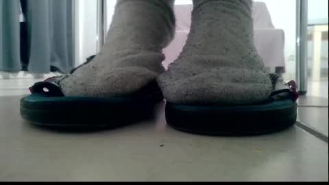 Snapshot of ssenzo chatting on 12/28/24, 07:22 ssenzo online show from 12/28/24, 07:22