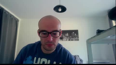 Snapshot of ssenzo chatting on 12/29/24, 09:28 ssenzo online show from 12/29/24, 09:28