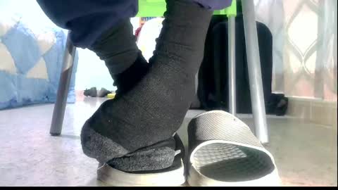 Snapshot of ssenzo chatting on 01/15/25, 09:30 ssenzo online show from 01/15/25, 09:30