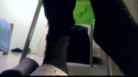 Snapshot of ssenzo chatting on 01/19/25, 09:23 ssenzo online show from 01/19/25, 09:23