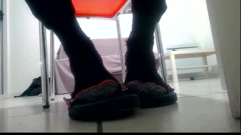 Snapshot of ssenzo chatting on 02/15/25, 07:06 ssenzo online show from 02/15/25, 07:06