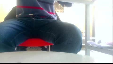 Snapshot of ssenzo chatting on 02/27/25, 12:13 ssenzo online show from 02/27/25, 12:13