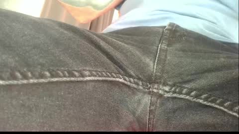 Snapshot of ssenzo chatting on 04/08/26, 03:45 ssenzo online show from 04/08/26, 03:45