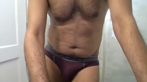 Snapshot of sslave_4_youu chatting on 01/13/25, 07:21 slave online show from 01/13/25, 07:21