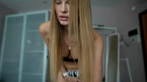 Scarlett online show from 02/06/26, 10:29