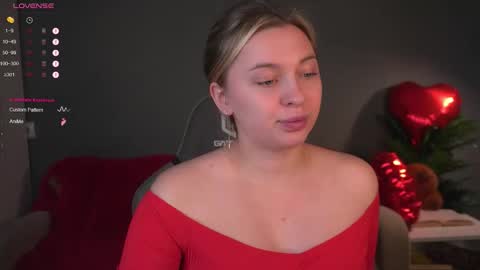 Kate online show from 02/17/26, 01:07