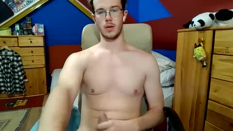 Snapshot of st1eve chatting on 11/29/25, 05:49 st1eve online show from 11/29/25, 05:49