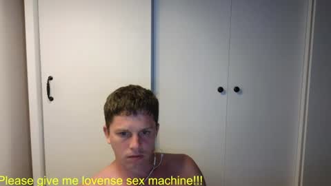 Snapshot of st1vemaster01 chatting on 07/03/26, 01:50 st1vemaster01 online show from 07/03/26, 01:50