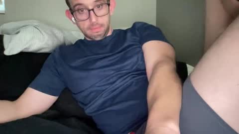 Snapshot of st22fe69 chatting on 11/20/25, 10:20 Jose online show from 11/20/25, 10:20