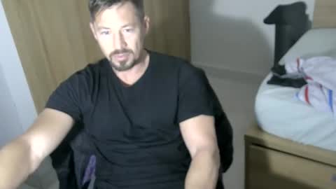 St Amor online show from 01/01/25, 11:49