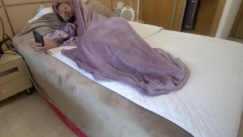 St Amor online show from 02/02/26, 10:03