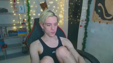 Snapshot of st_koshin chatting on 12/06/24, 02:57 Nick Gasai online show from 12/06/24, 02:57