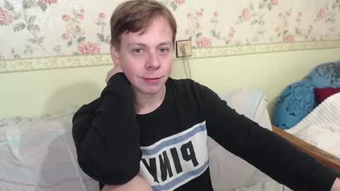 Snapshot of st_rudy chatting on 12/13/24, 10:41 Joe Peach online show from 12/13/24, 10:41