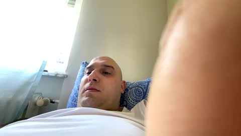 Snapshot of sta13 chatting on 03/02/25, 07:32 sta13 online show from 03/02/25, 07:32