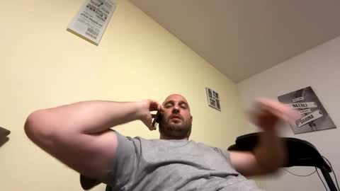 Snapshot of sta13 chatting on 09/27/25, 07:30 sta13 online show from 09/27/25, 07:30