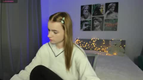 stacey__doll online show from 10/06/25, 01:03