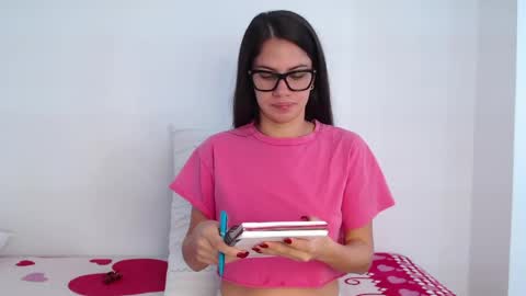 Snapshot of stacey_taylor7 chatting on 04/09/26, 11:59 stacey_taylor7 online show from 04/09/26, 11:59