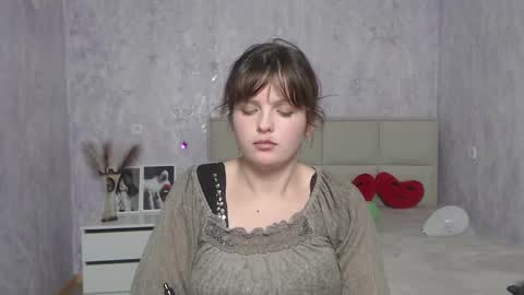 Snapshot of staceylex chatting on 01/27/25, 12:48 Stacey online show from 01/27/25, 12:48