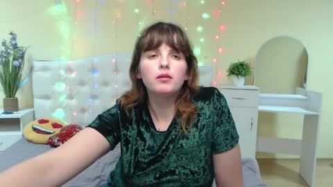Snapshot of staceylex chatting on 01/29/25, 12:24 Stacey online show from 01/29/25, 12:24