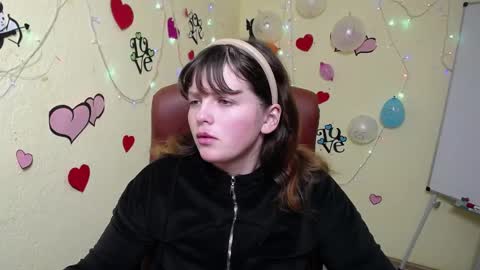 Snapshot of staceylex chatting on 02/02/25, 06:15 Stacey online show from 02/02/25, 06:15
