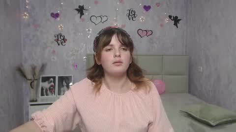 Snapshot of staceylex chatting on 02/12/25, 12:44 Stacey online show from 02/12/25, 12:44