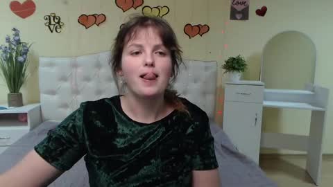 Snapshot of staceylex chatting on 02/22/25, 03:58 Stacey online show from 02/22/25, 03:58