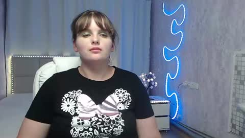 Snapshot of staceylex chatting on 07/14/26, 10:21 Stacey online show from 07/14/26, 10:21