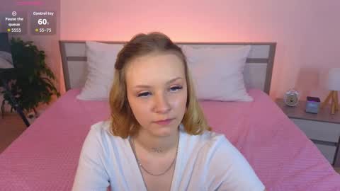 Snapshot of staceyyjones chatting on 04/25/26, 10:07 Stacey online show from 04/25/26, 10:07