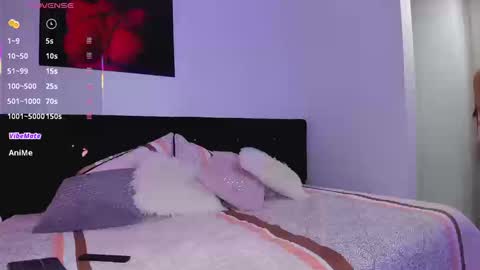 TWstacymalibu110 online show from 09/13/25, 11:26