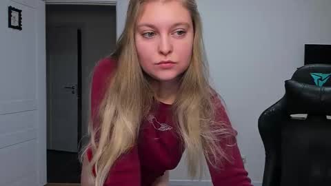 Stacy  online show from 12/18/25, 03:18