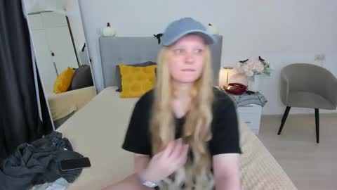 Stacy online show from 10/29/25, 09:11