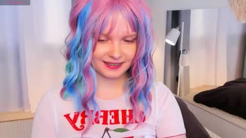 Snapshot of stacy_starrrr chatting on 03/10/26, 06:18 Stacy online show from 03/10/26, 06:18