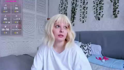 Snapshot of stacy_starrrr chatting on 07/19/26, 12:53 Stacy online show from 07/19/26, 12:53
