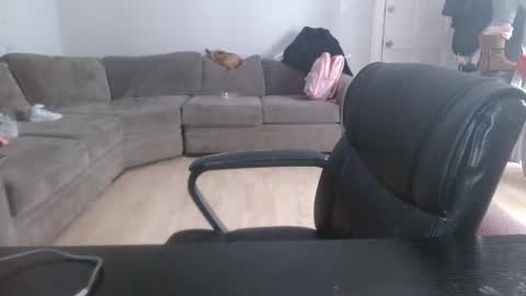 Stacy Banks online show from 02/06/25, 02:15