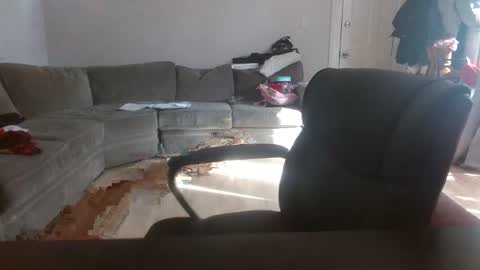 Stacy Banks online show from 02/08/25, 03:53