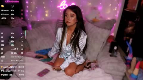 Snapshot of stacycakesxo chatting on 10/17/25, 05:43 StacyCakes online show from 10/17/25, 05:43