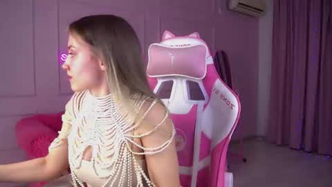 StacyEvances online show from 11/29/25, 06:11