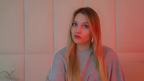 Snapshot of stacyevancesss chatting on 03/16/26, 05:44 StacyEvances online show from 03/16/26, 05:44