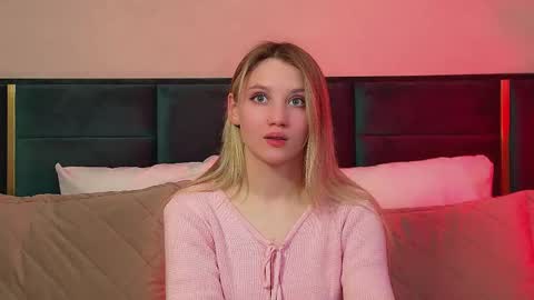 Snapshot of stacyevancesss chatting on 03/23/26, 06:34 StacyEvances online show from 03/23/26, 06:34