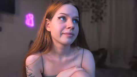 stacyloveforu online show from 09/20/25, 10:44