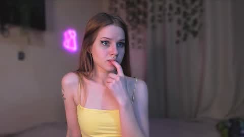 stacyloveforu online show from 10/12/25, 11:04