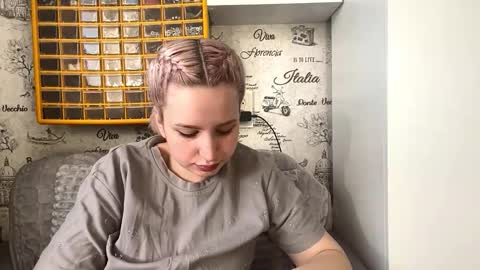 Emma online show from 02/15/26, 05:04