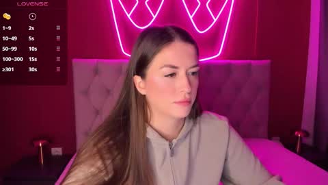 Stacy online show from 10/17/25, 01:20