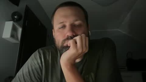 Snapshot of stadtneurotiker chatting on 01/13/26, 08:58 Peter online show from 01/13/26, 08:58