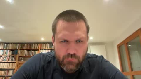 Snapshot of stadtneurotiker chatting on 01/31/26, 07:56 Peter online show from 01/31/26, 07:56