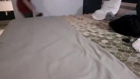 Snapshot of staightupdownbad chatting on 12/13/25, 11:21 Straightupdownbad online show from 12/13/25, 11:21