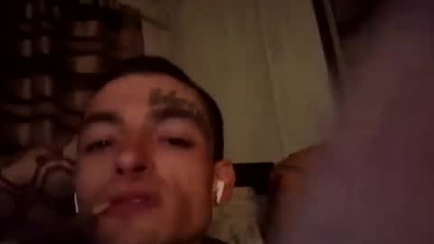 Snapshot of staightupdownbad chatting on 04/04/26, 12:53 Straightupdownbad online show from 04/04/26, 12:53